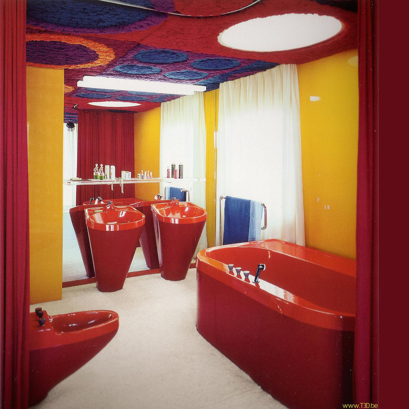 Illustration for article titled Plastic Homes from the Days When Plastic Was the Future